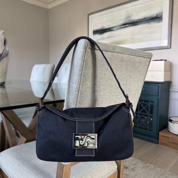 FENDI CANVAS Vintage Double Flap Baguette Blue - Picture 1 of 9